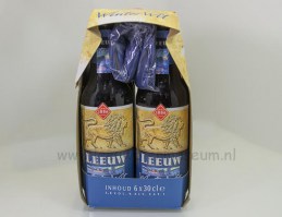 Leeuw winterwit sixpack poncho zijkant